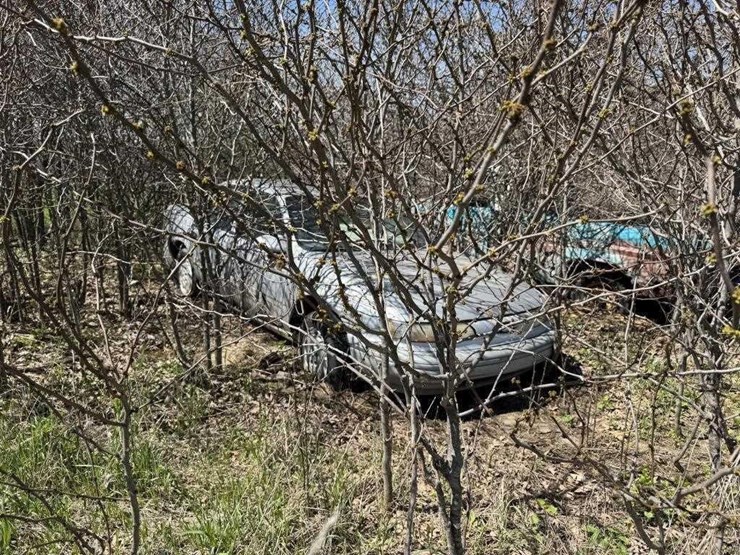 3-scrap-vehicles,-etc-image-2