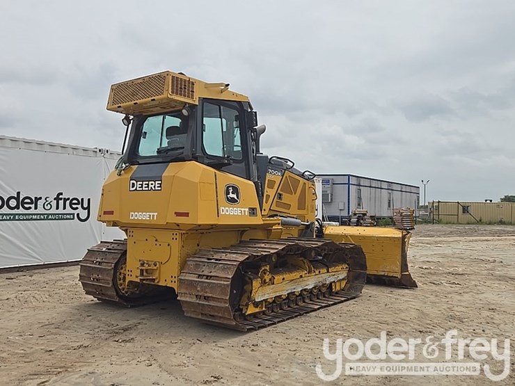 2019-deere-700k-lgp-image-5