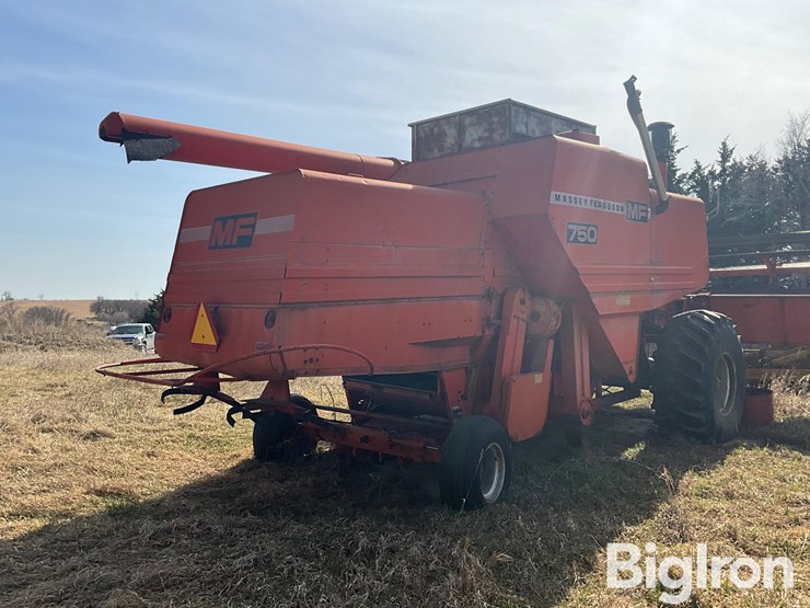 massey-ferguson-750-image-5