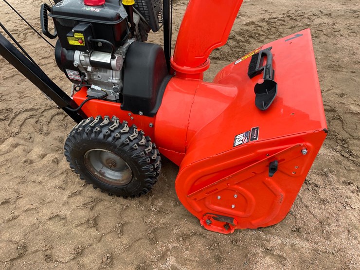 #1542-•-ariens-st28-dle-snowblower-image-4