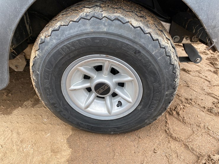 #1583-•-club-car-electric-golf-cart-with-charger-image-20