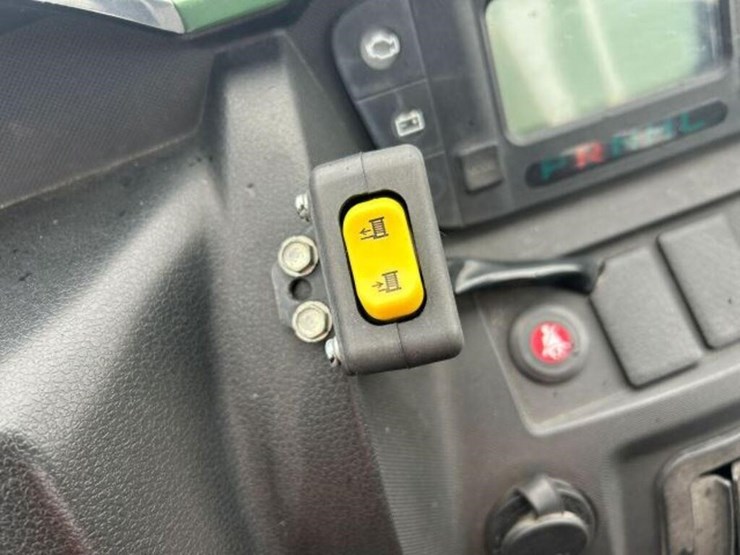 2023-magnum-500-image-15