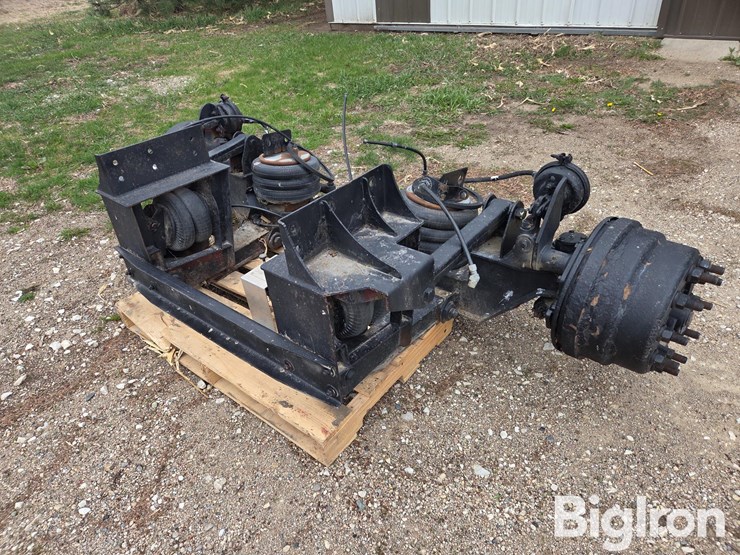 peterbilt-379-image-1