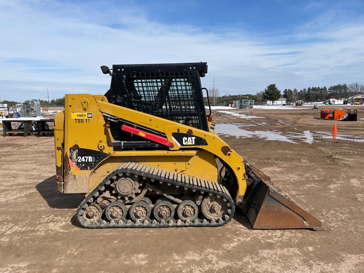 caterpillar-247b3-image-6