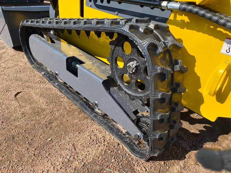 #5575-•-2026-ats-t460-tracked-mini-skid-steer-image-5