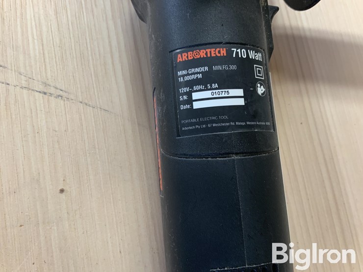arbortech-min.fg.300-grinder-image-13