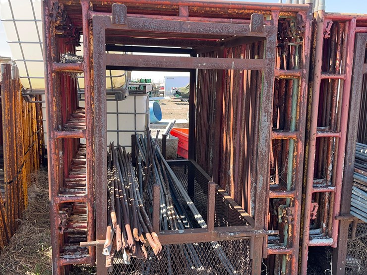 scaffolding-on-carring-cage.-image-1