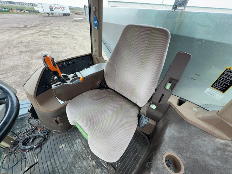 john-deere-4930-image-34