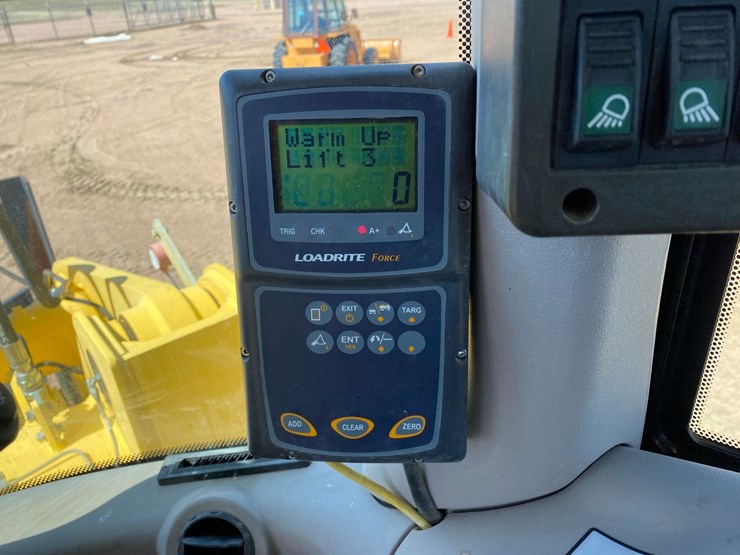 2005-new-holland-lw230b-image-51