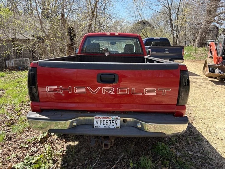 2005-chevrolet-1500-image-12