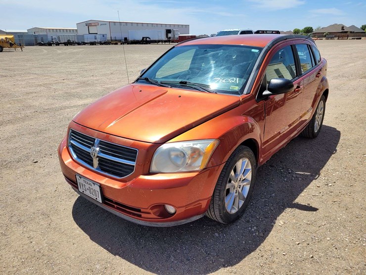 2010-dodge-caliber-image-1