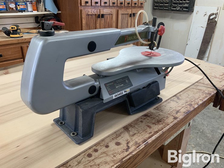 performax-90223-scroll-saw-image-5