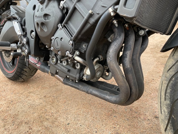 #1634-•-2012-yamaha-fz8-n-motorcycle-(has-wi-title)-image-17