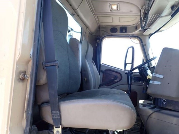 2007-international-9200i-image-32