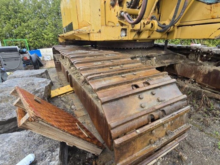 1990-caterpillar-245b-image-7