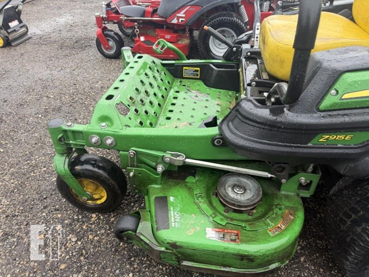 2020-john-deere-z915e-image-9