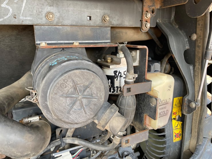 2020-bobcat-e32i-image-34