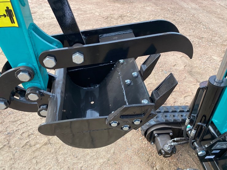 #5555-•-2026-cfg-kt12r-mini-excavator-image-9