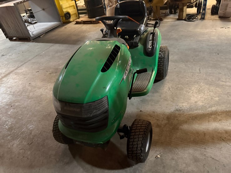 john-deere-la-image-2