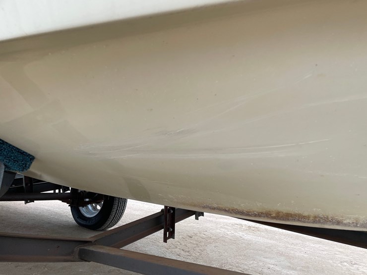 #1567-•-1987-sylvan-19'-boat-with-trailer-(no-title/reg.-card)-image-16