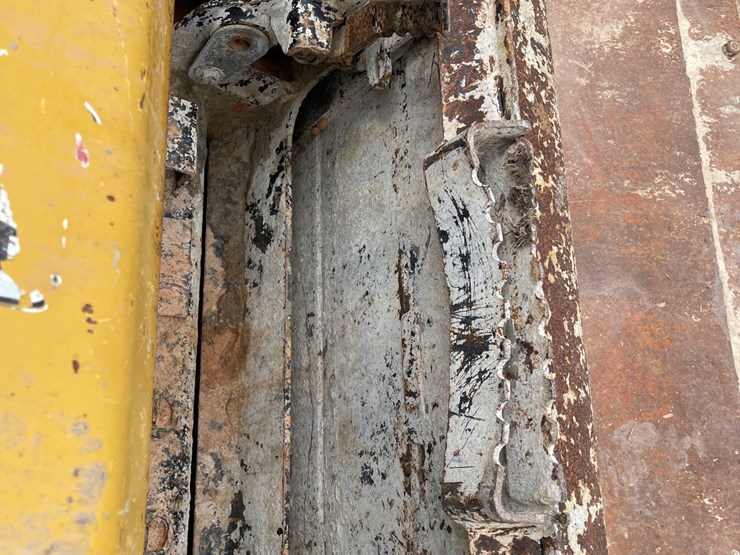 caterpillar-226d3-image-9
