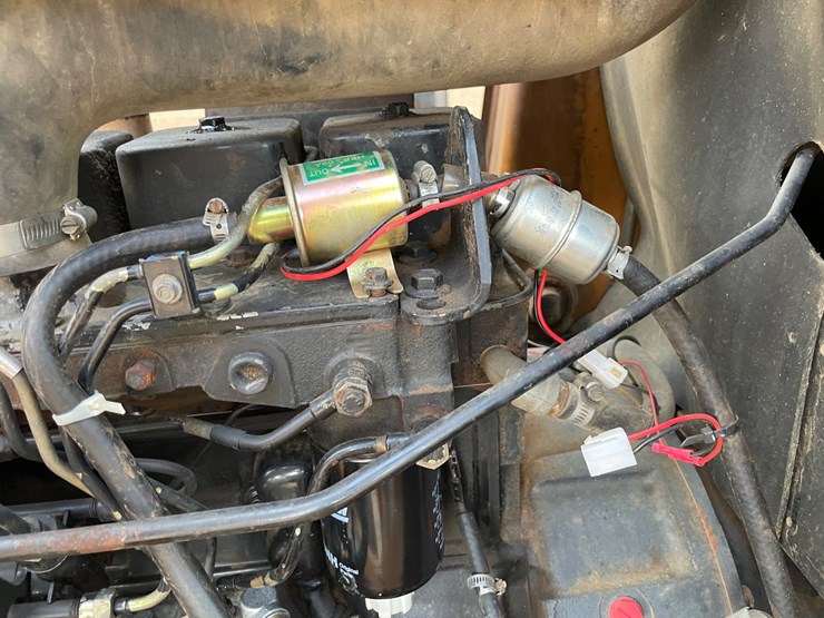 1996-case-570l-xt-image-51