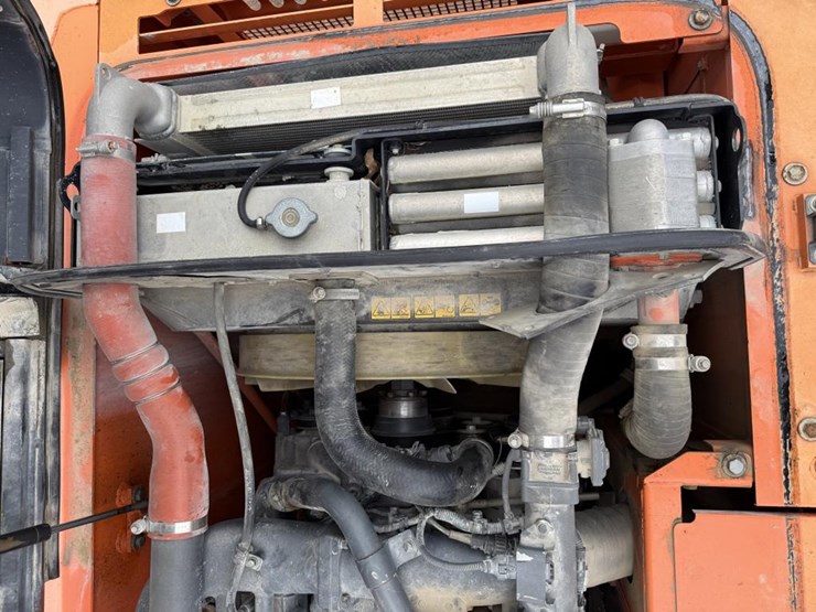 2014-doosan-dx225-lc-image-32
