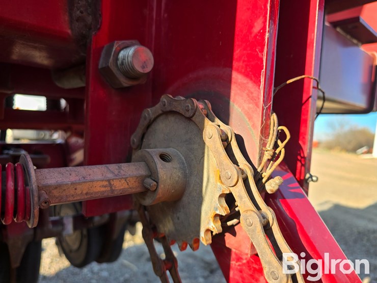case-ih-5500-image-20