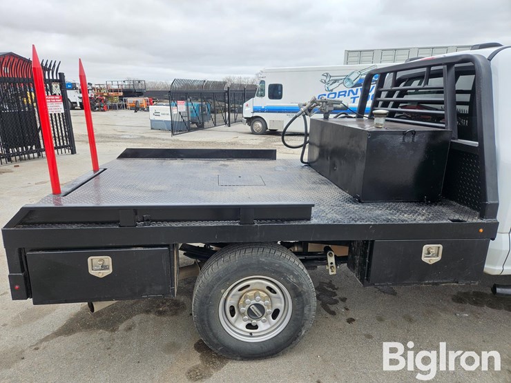 2023-ford-f250-xl-image-12