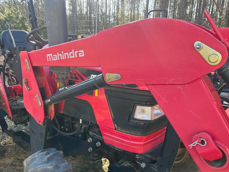2018-mahindra-5545-image-18