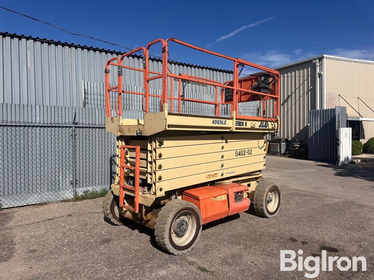 jlg-4069le-image-3