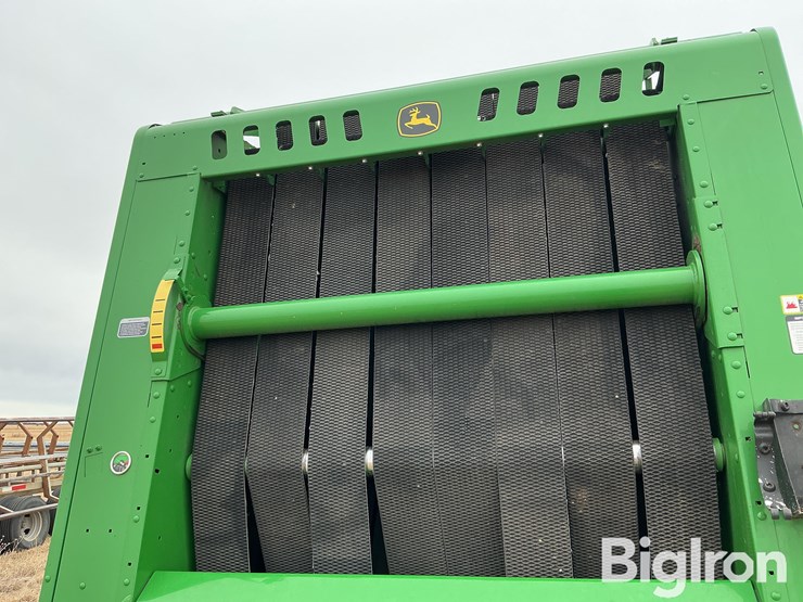 2021-john-deere-560m-image-18