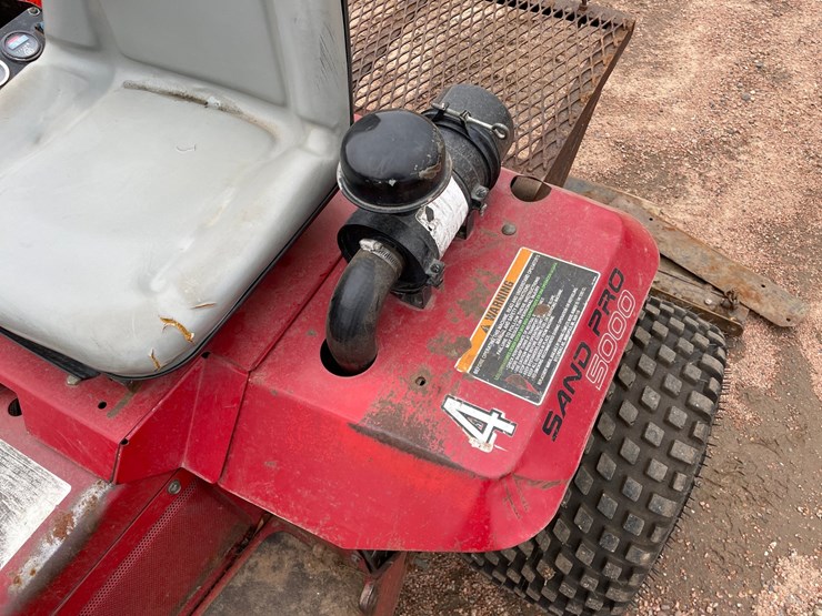 #1548-•-toro-sand-pro-5000-sand-leveler-image-15