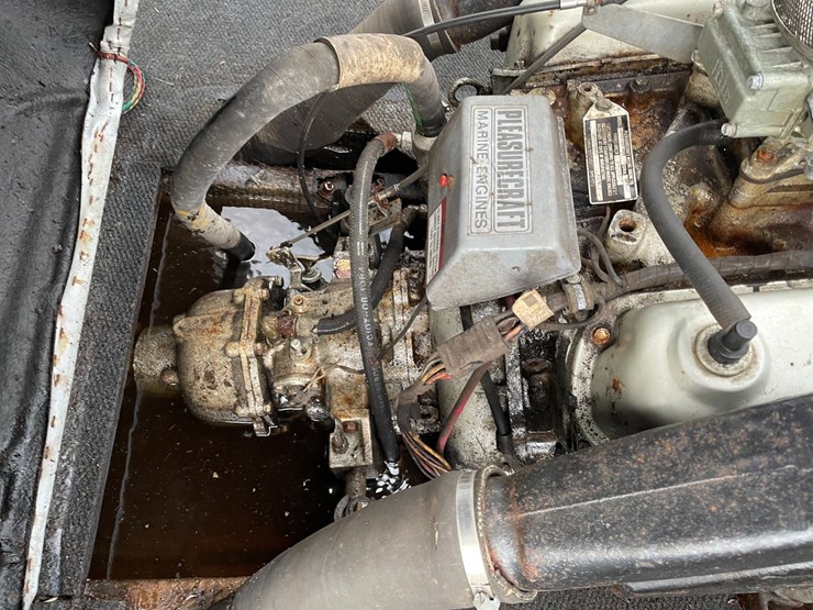 #1567-•-1987-sylvan-19'-boat-with-trailer-(no-title/reg.-card)-image-26