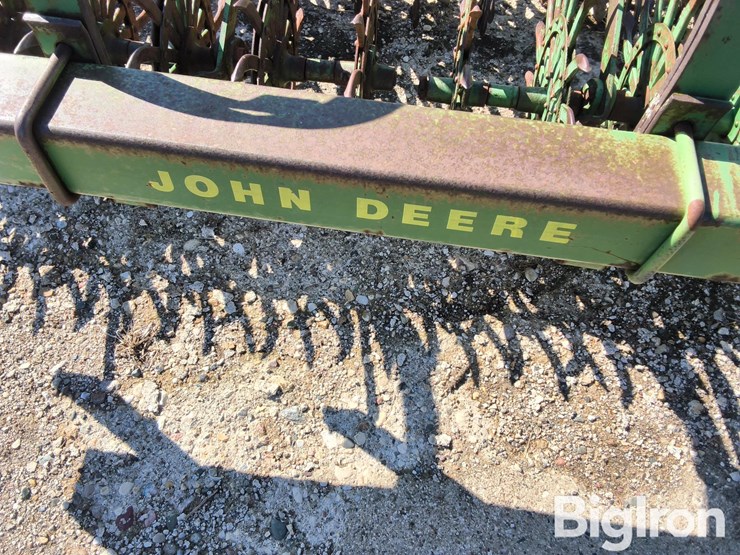john-deere-414-image-19