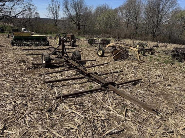 homemade-bale-trailer-image-1