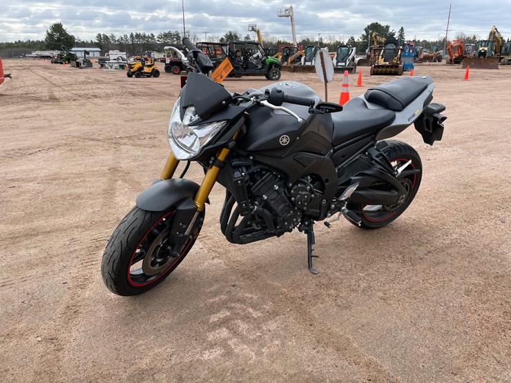#1634-•-2012-yamaha-fz8-n-motorcycle-(has-wi-title)-image-1