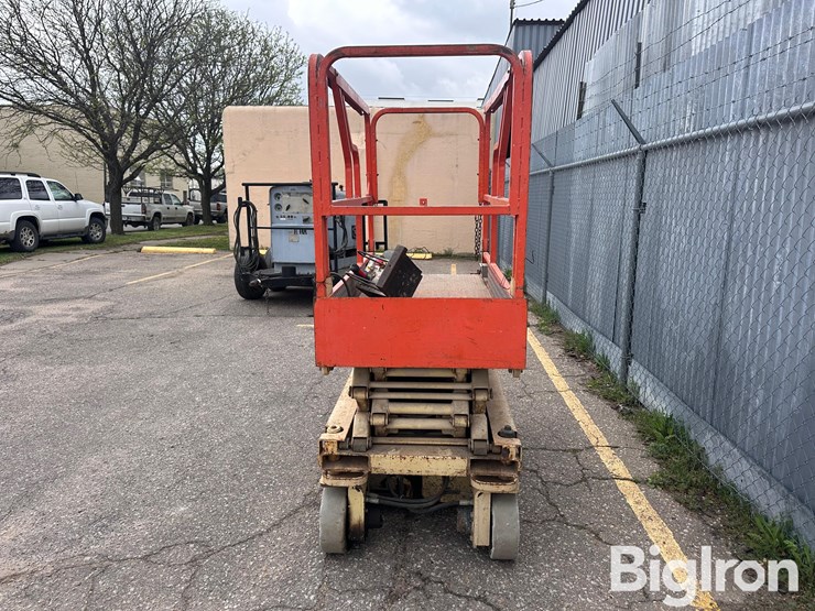 jlg-1932e2-image-8