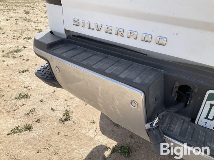 2015-chevrolet-silverado-2500-image-16