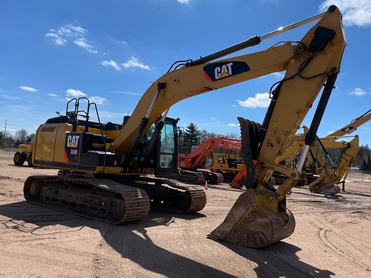 caterpillar-324e-image-7