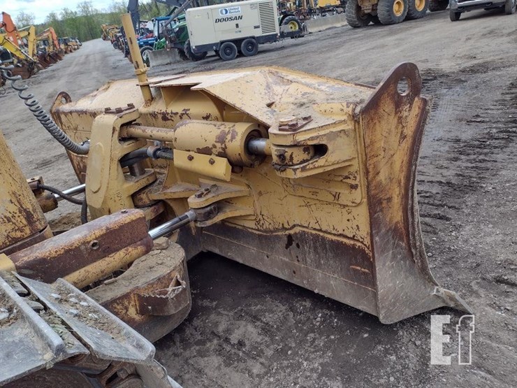 2006-caterpillar-d6n-xl-image-24