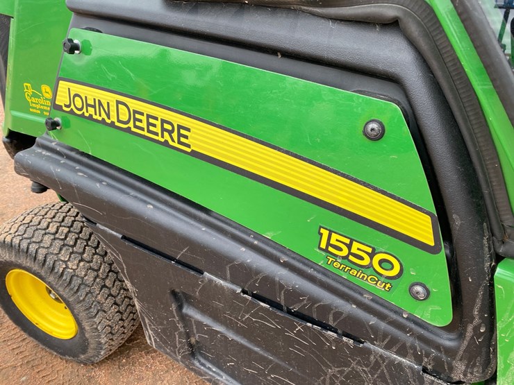 2018-john-deere-1550-image-14