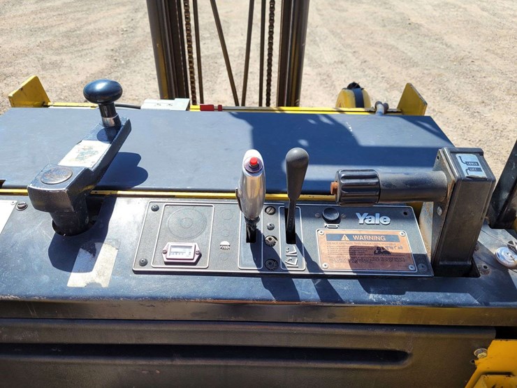 yale-type-e-forklift-image-12