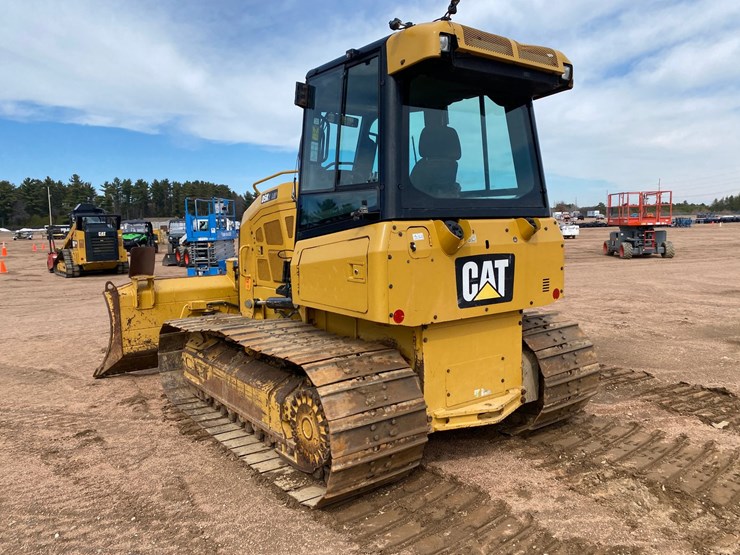 2016-caterpillar-d5k2-lgp-image-9