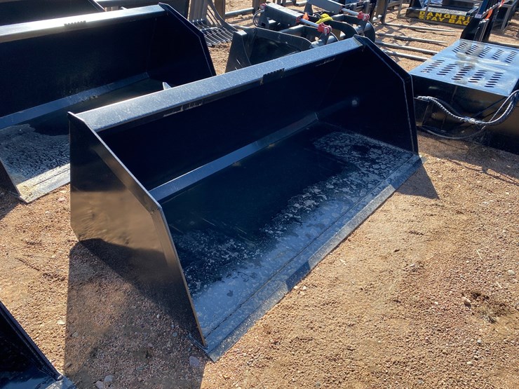 #4062-•-swict-84"-large-capacity-snow/material-bucket-image-1