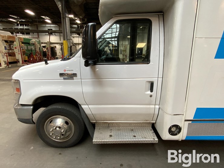 2018-ford-e450-image-14