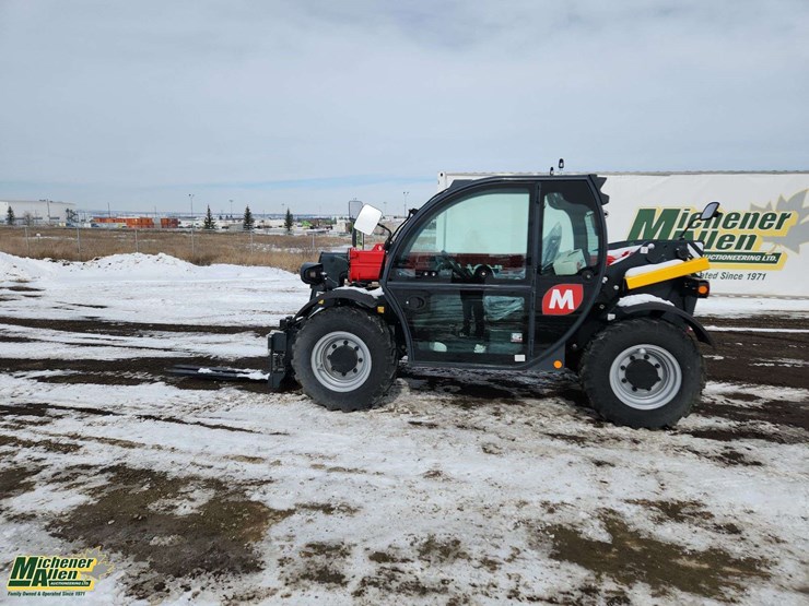 2025-magni-th-3.6-3000-kg-telehandlers-image-17