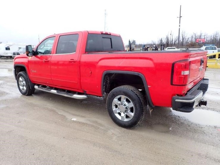 2016-gmc-2500hd-image-10