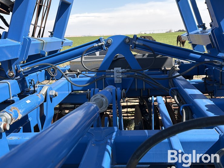 2010-landoll-7431-23-image-16