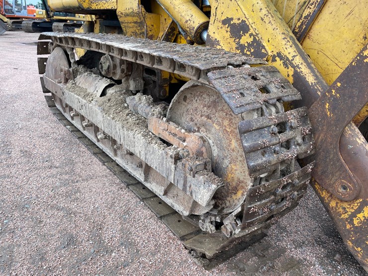 john-deere-350-image-13